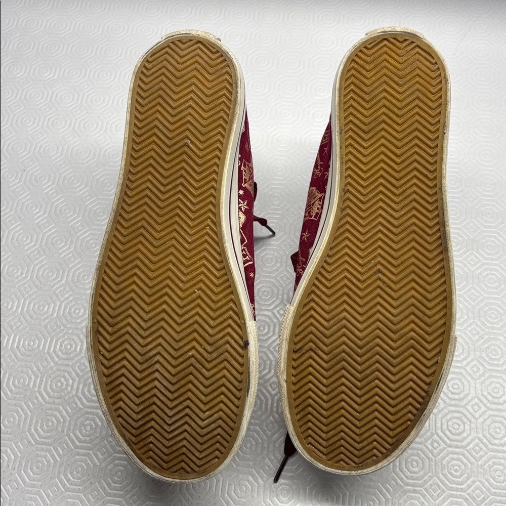Harry Potter Hogwarts Canvas Low-Top Sneakers Size 8 Colour Burgundy - Picture 8 of 9
